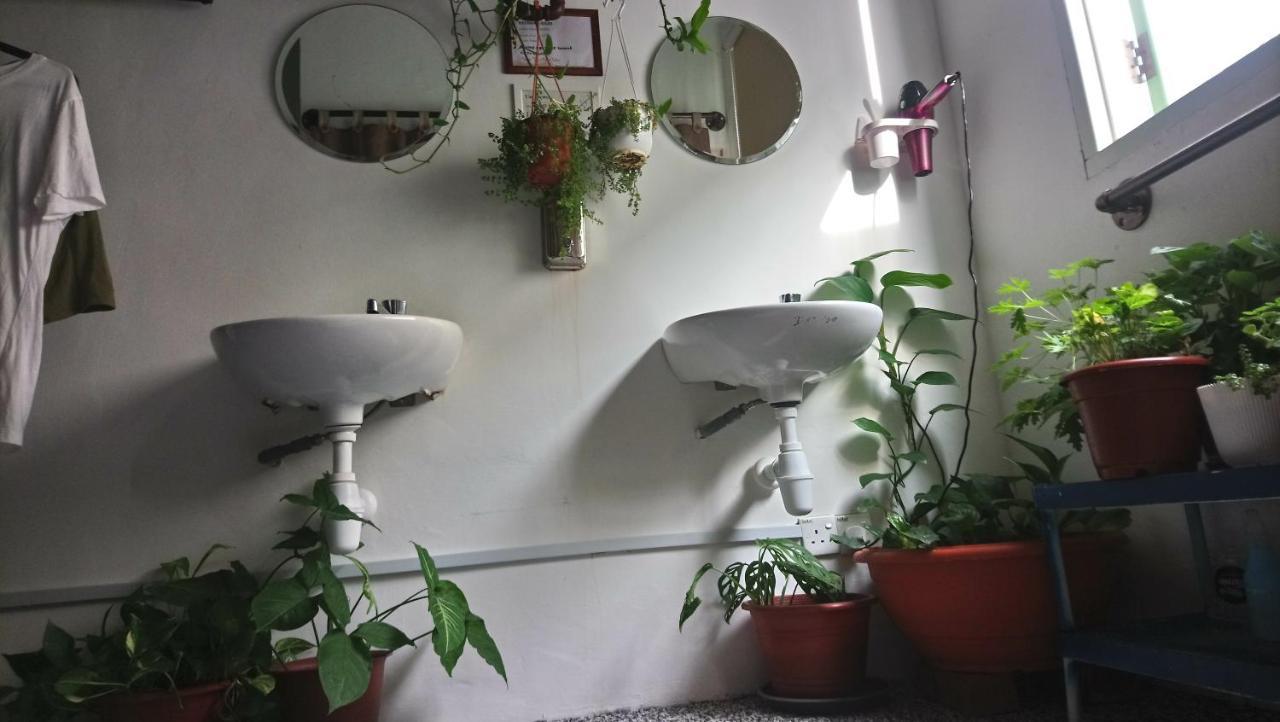 Stay With Me Capsules Hostel Malacca Ngoại thất bức ảnh